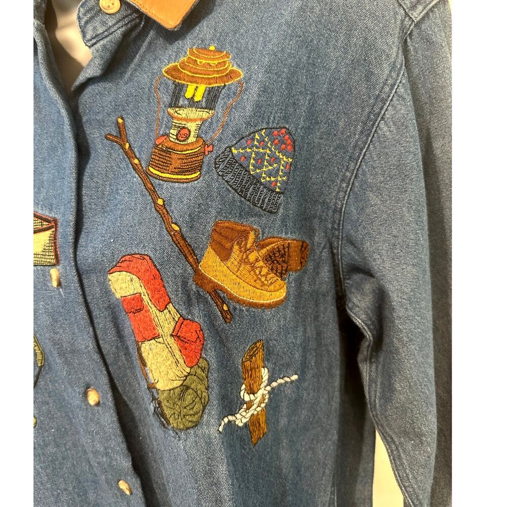 Cambridge Dry Goods Country Store Women’s Denim Embroidered Leather Collar Shirt - Picture 5 of 13